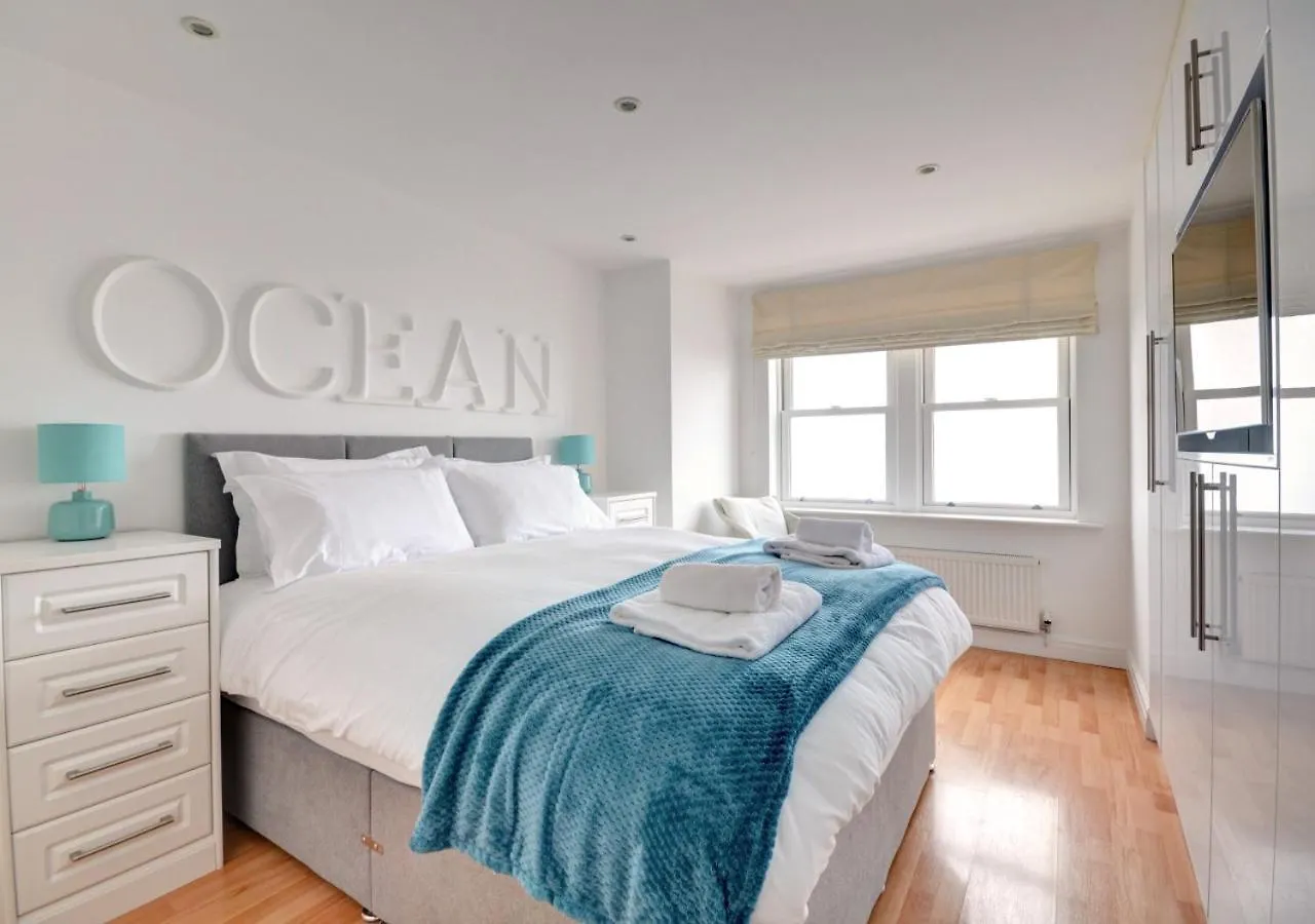 Sea Breeze Apartment Whitby Birleşik Krallık